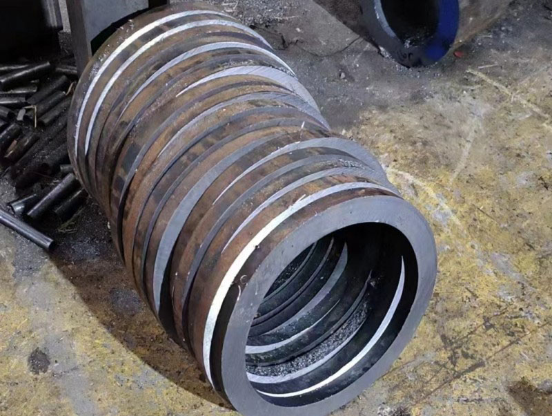 路桥30CrMo无缝钢管切割